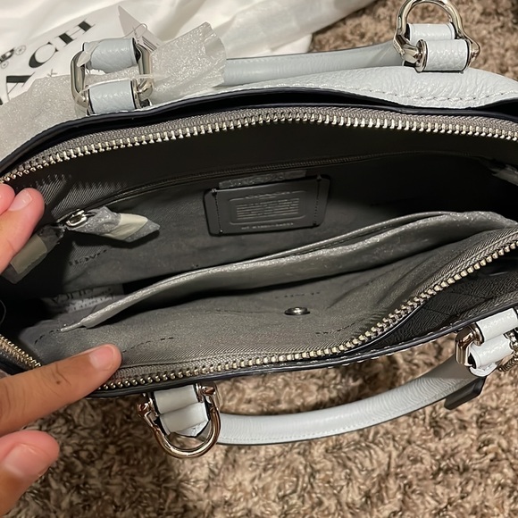 Coach purse - Picture 3 of 3